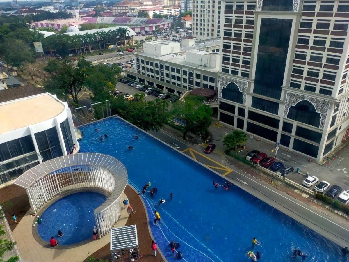 Jsadli Suite Troika Residence Kota Bharu Exterior foto